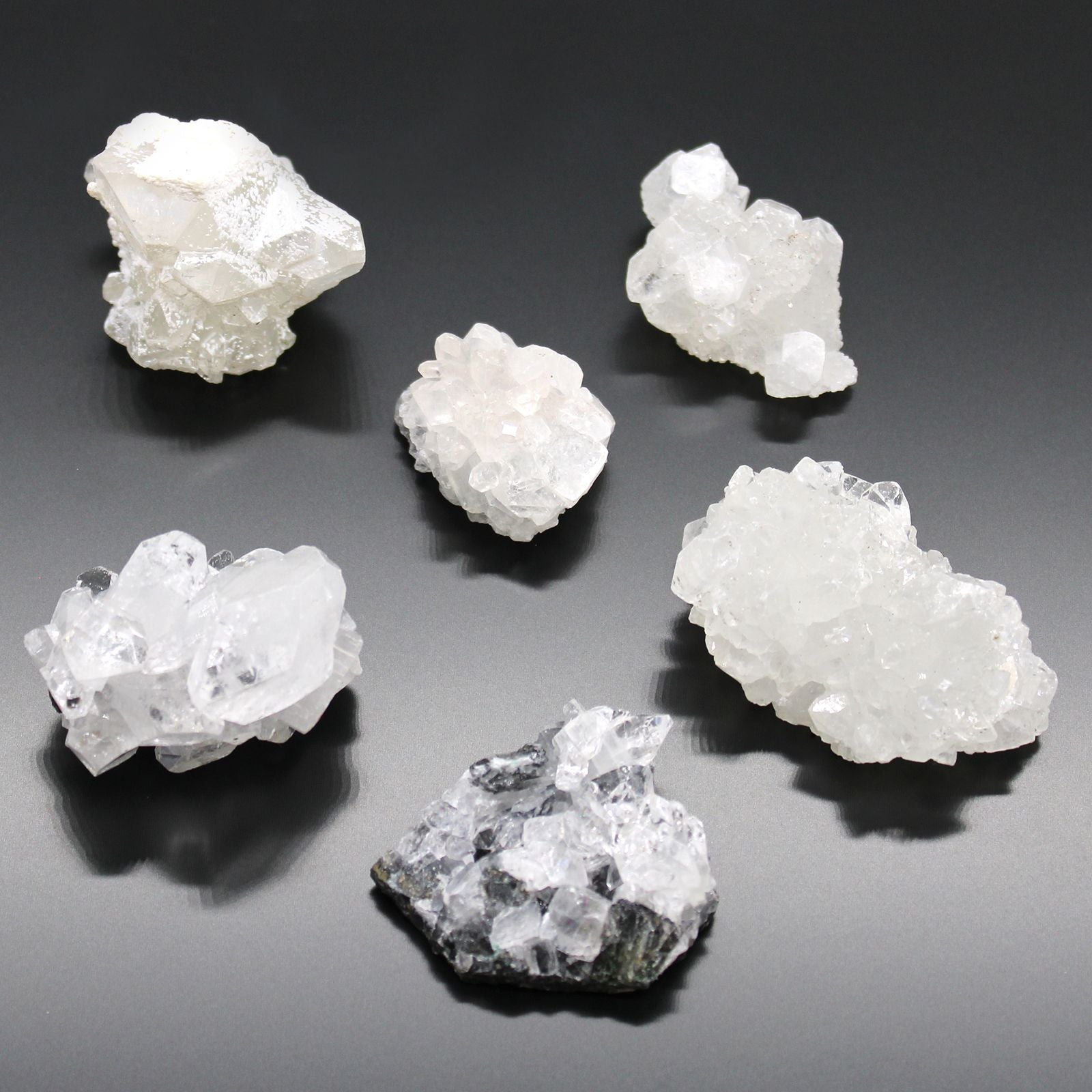 Cluster di Apofillite Bianca 20-30mm 6pezzi