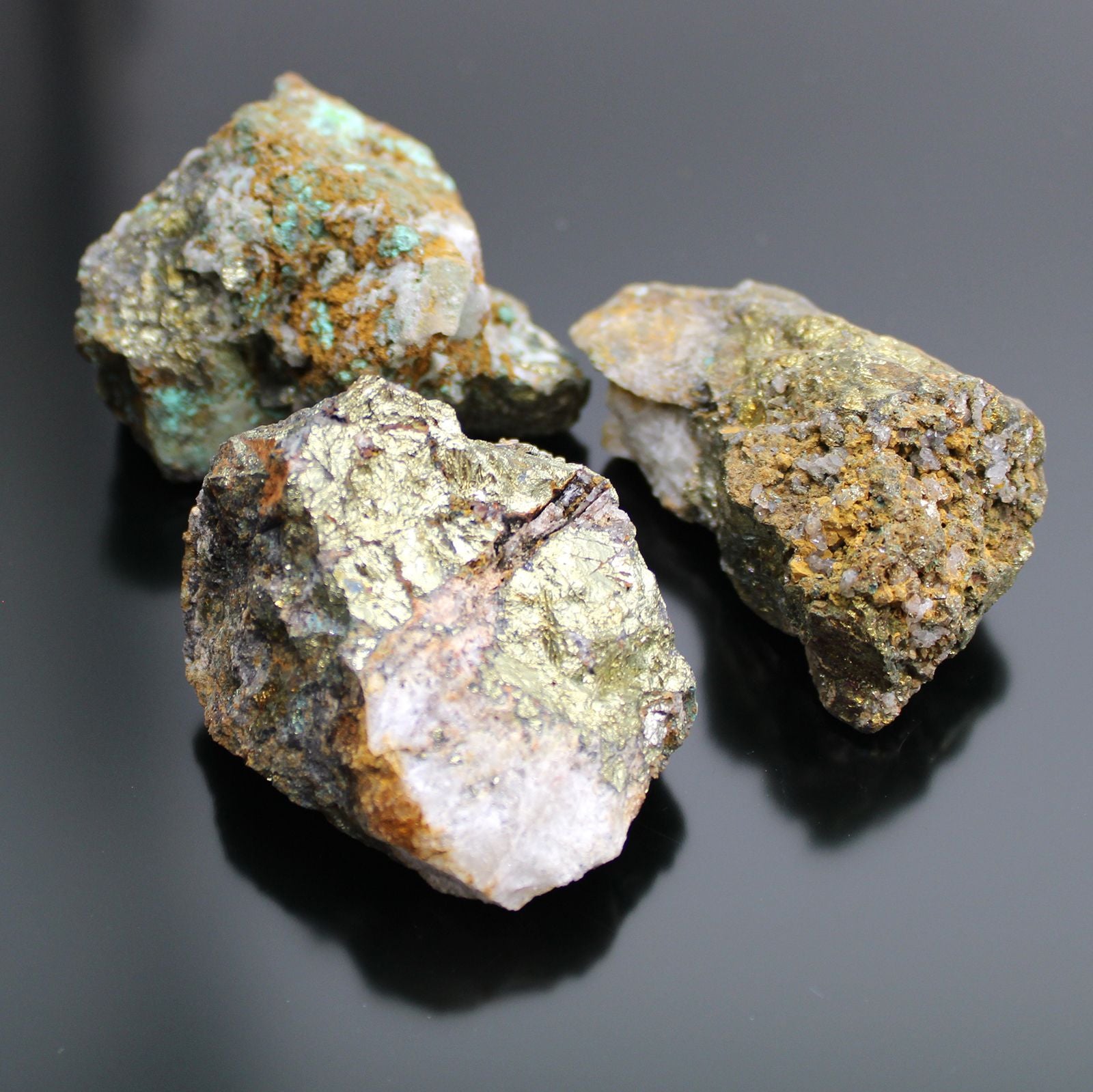 Campione di Minerali - Calcopirite (ca. 80 pezzi)
