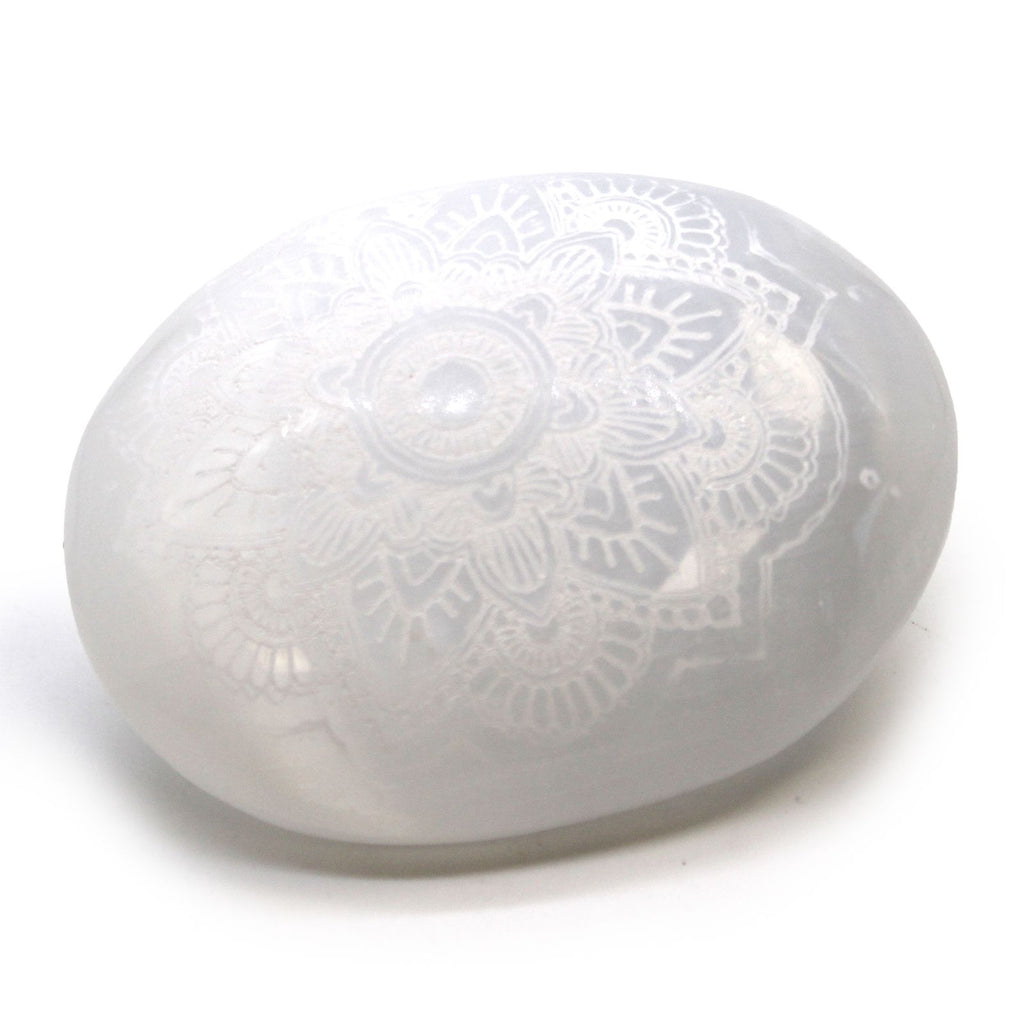 Pietra di Selenite Incisa Mandala