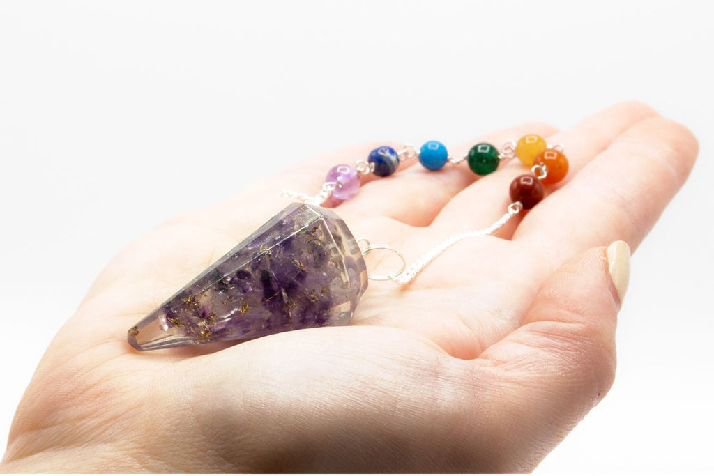 Pendolo Chakra Orgonite con Ametista