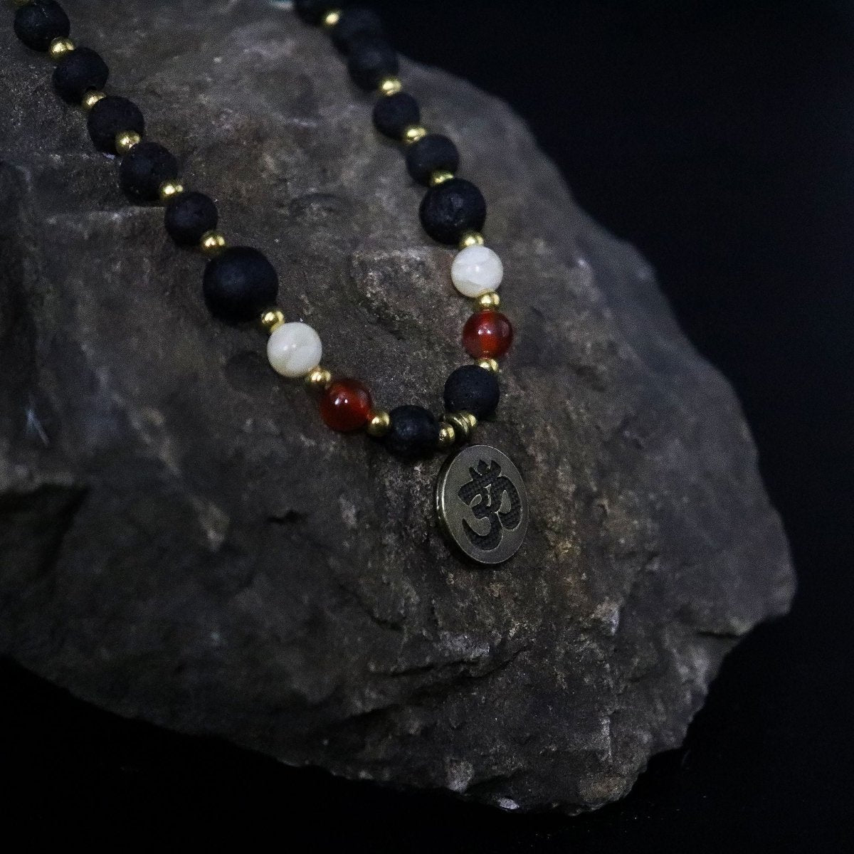 Collana Essenza del Vulcano - Risveglio Spirituale - Aureth