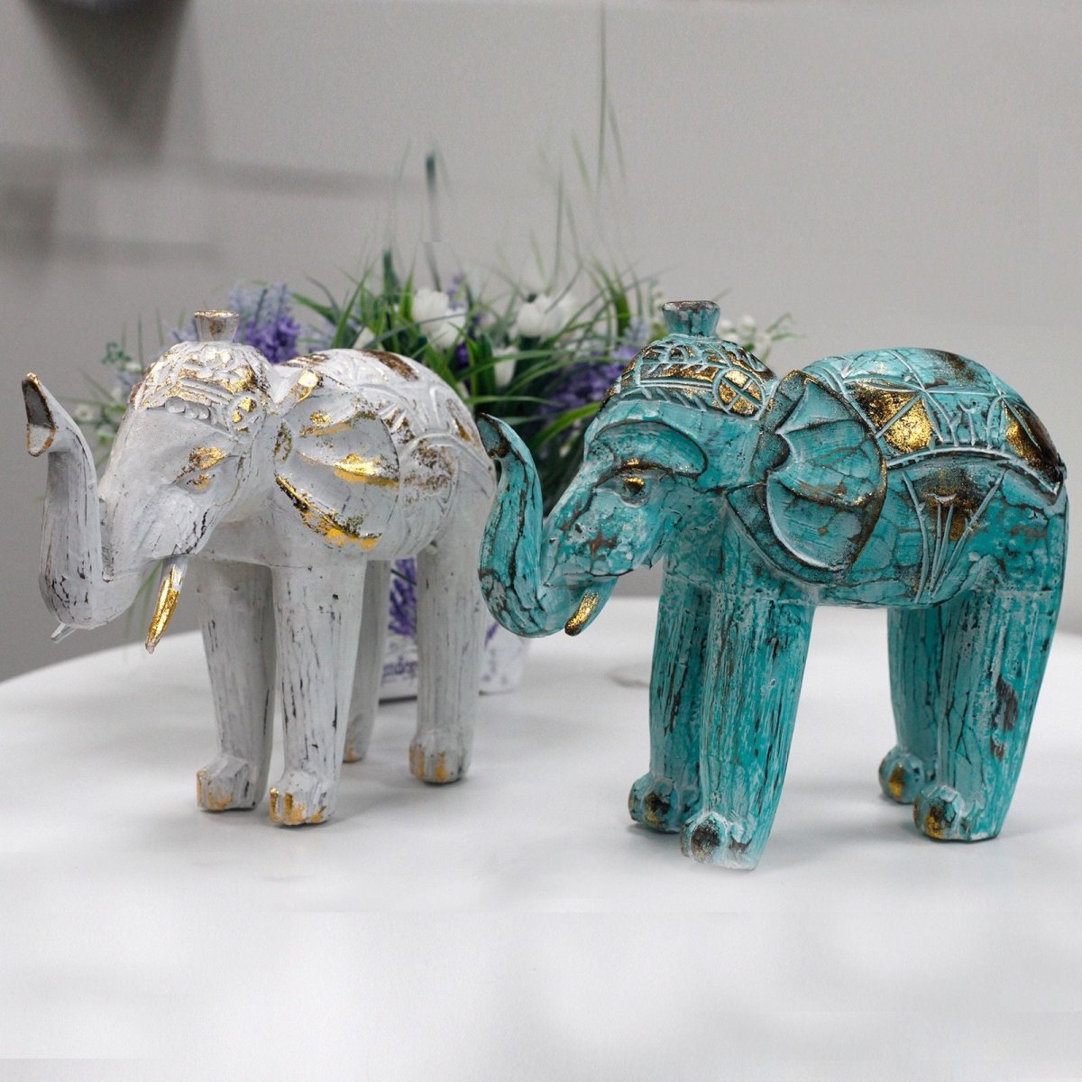 Elefante Intagliato in Legno Turchese e Dorato - Aureth