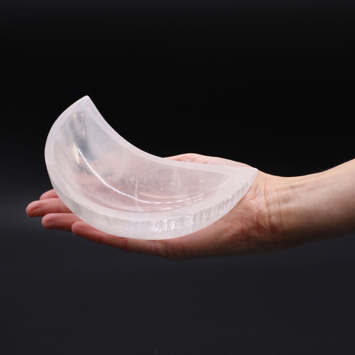 Selenite Moon Bowl - 15cm - Talen